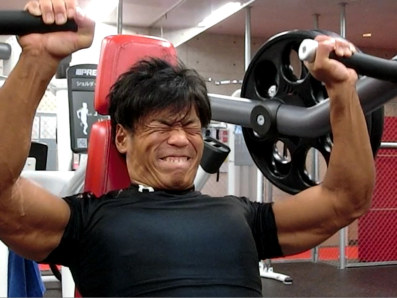 マシン・ショルダープレス④