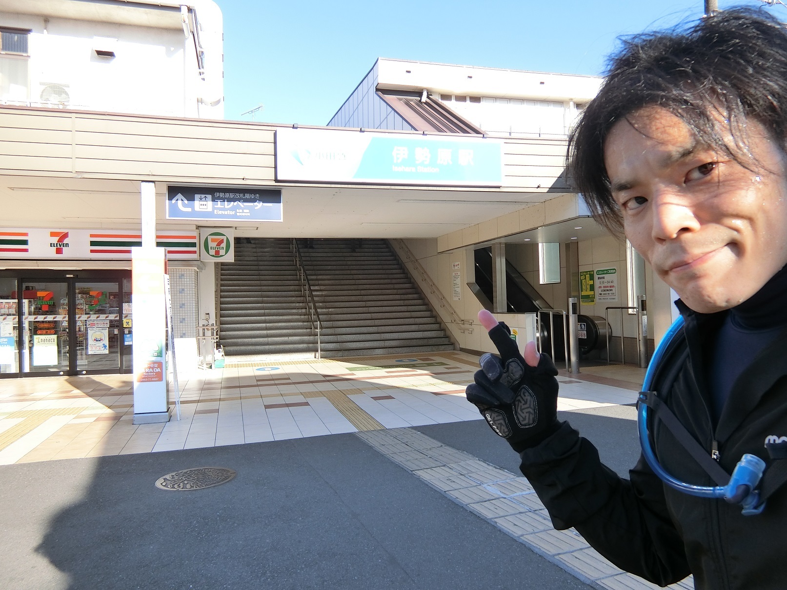 CIMG3983伊勢原駅