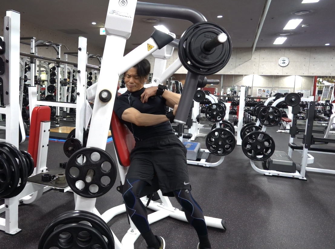 ワンハンド右手押さえる④