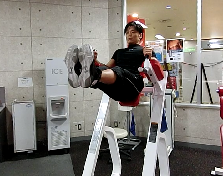 レッグレイズ②