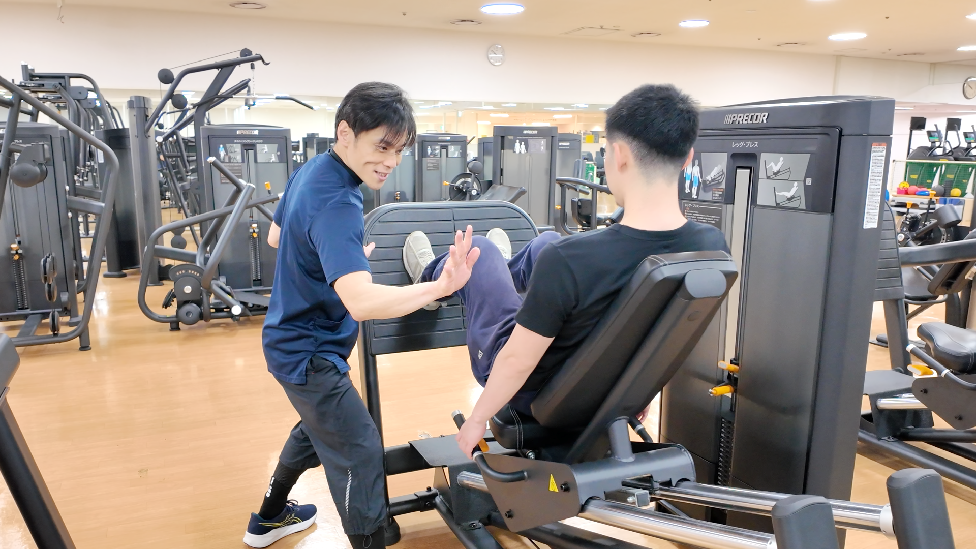 レッグプレス